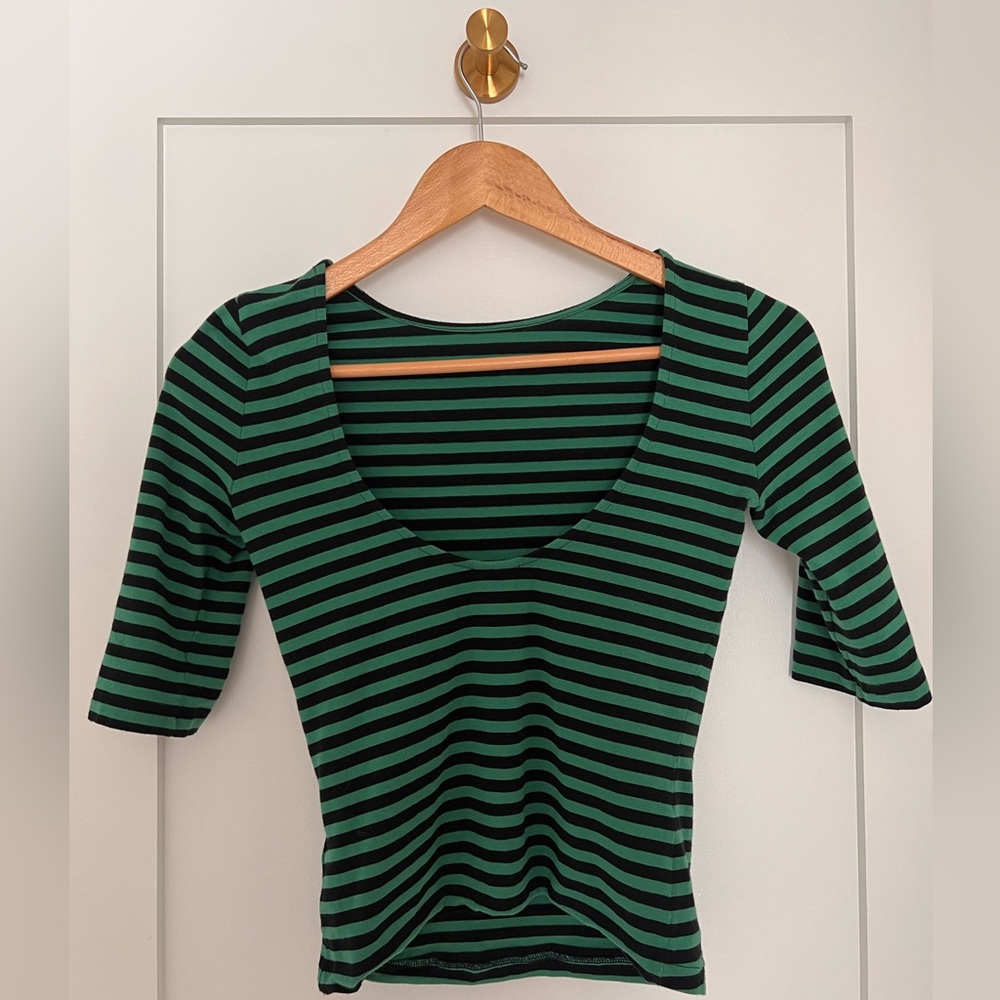 Stylish Top - Picture 4 of 8